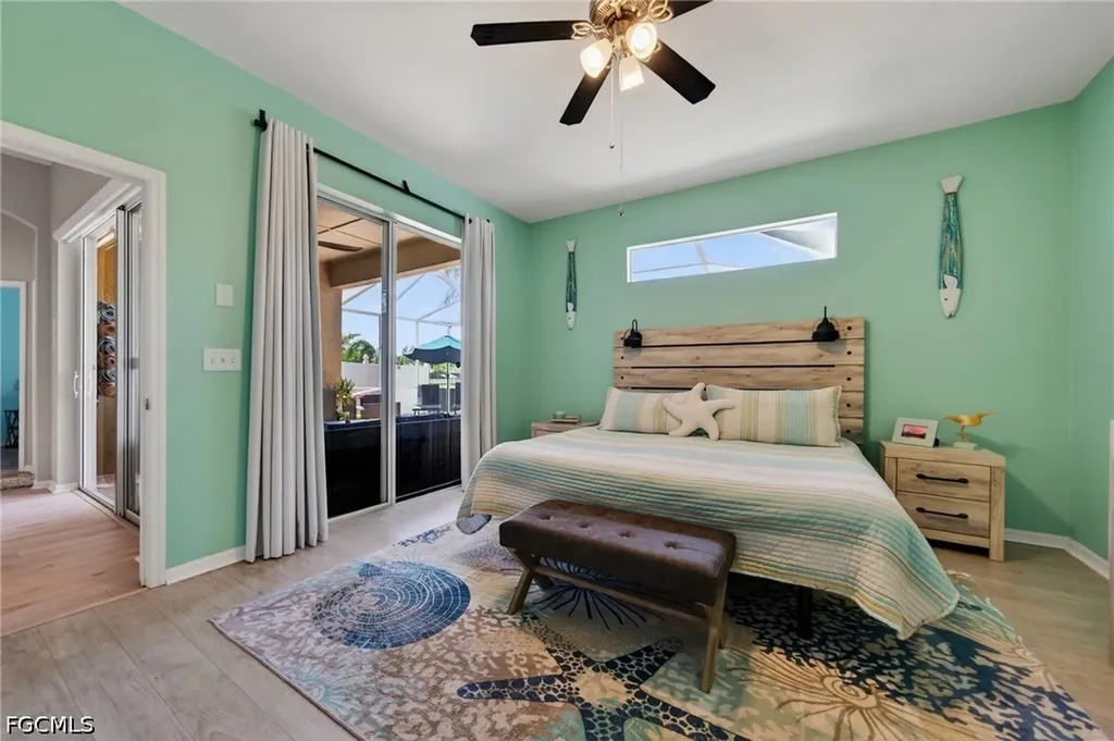 408 Delwoodbreck Street Ruskin FL 33570
