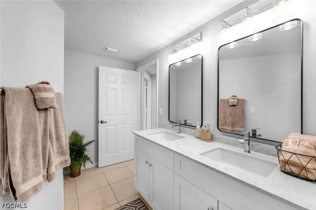 8751 Estero Boulevard Bonita Springs FL 33931