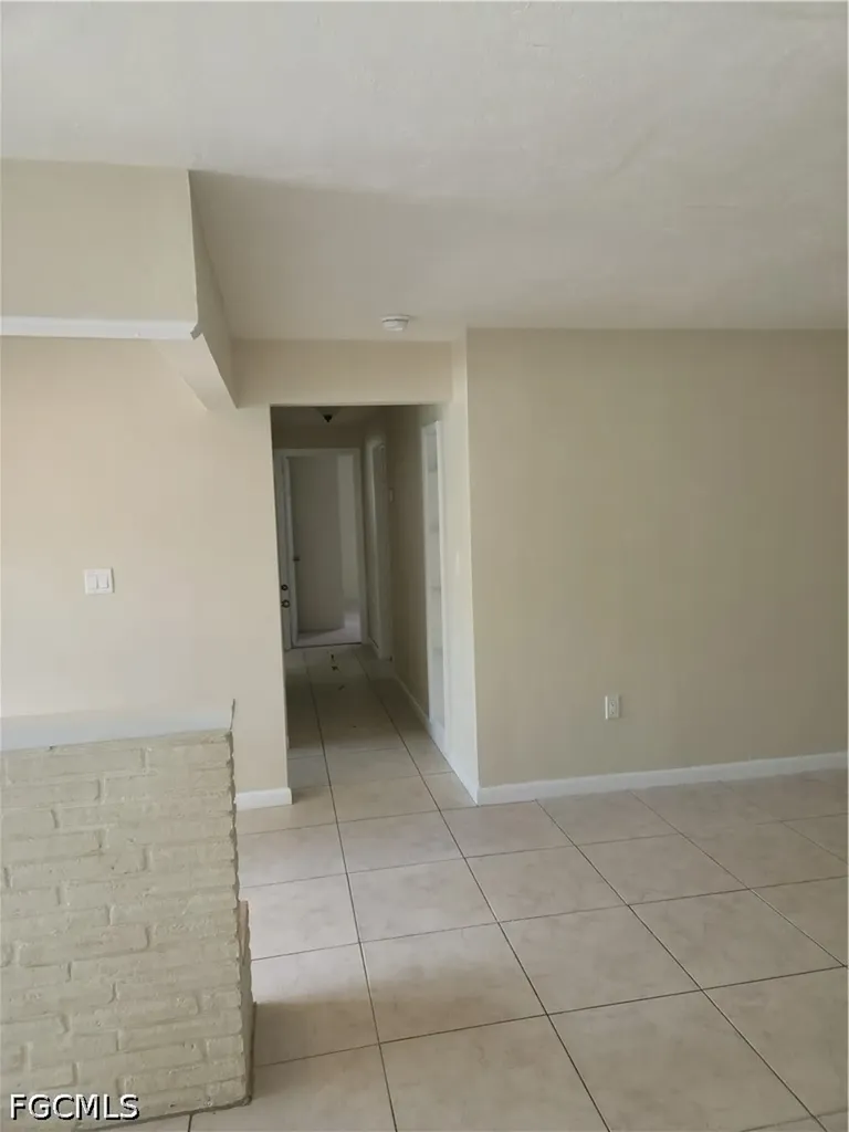 1530 Passaic Avenue Fort Myers FL 33901