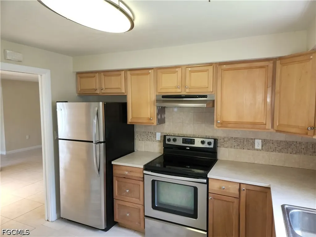 1530 Passaic Avenue Fort Myers FL 33901