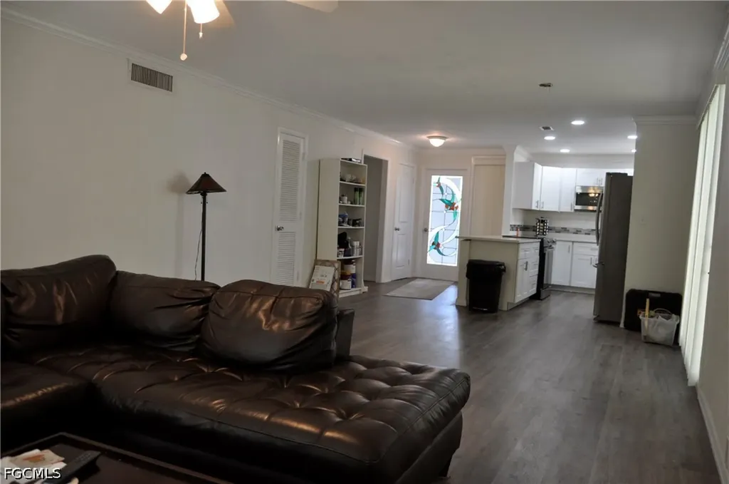 1435 Alcazar Avenue Fort Myers FL 33901