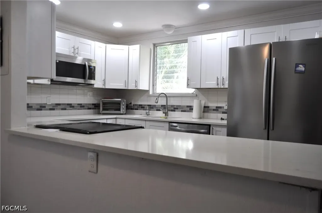 1435 Alcazar Avenue Fort Myers FL 33901