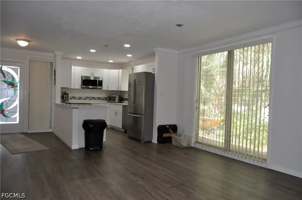 1435 Alcazar Avenue Fort Myers FL 33901
