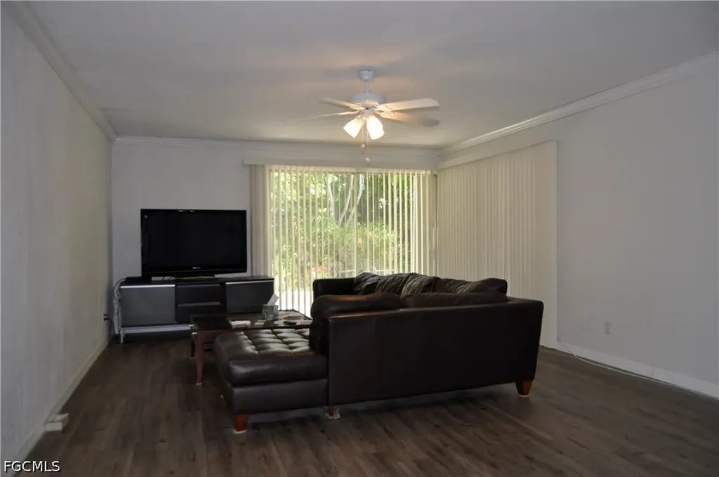 1435 Alcazar Avenue Fort Myers FL 33901
