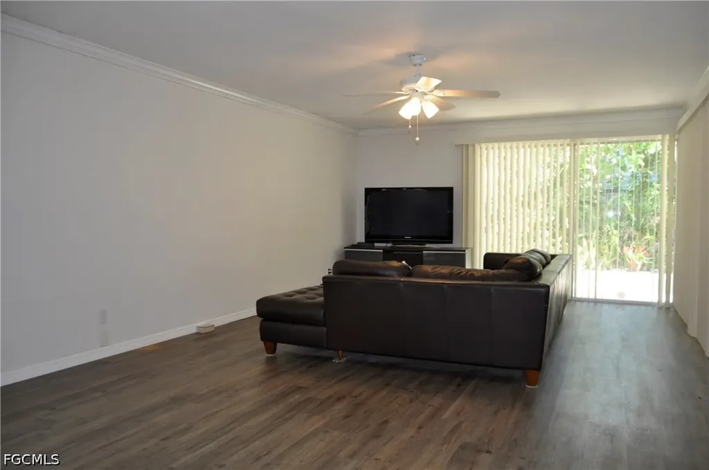 1435 Alcazar Avenue Fort Myers FL 33901