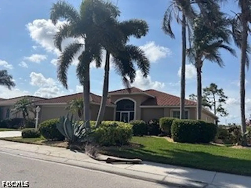 2431 Palo Duro Boulevard North Fort Myers FL 33917