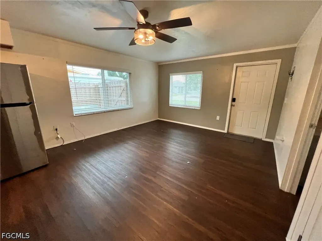 19113/115 Holly Road Fort Myers FL 33967