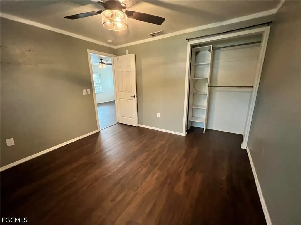 19113/115 Holly Road Fort Myers FL 33967