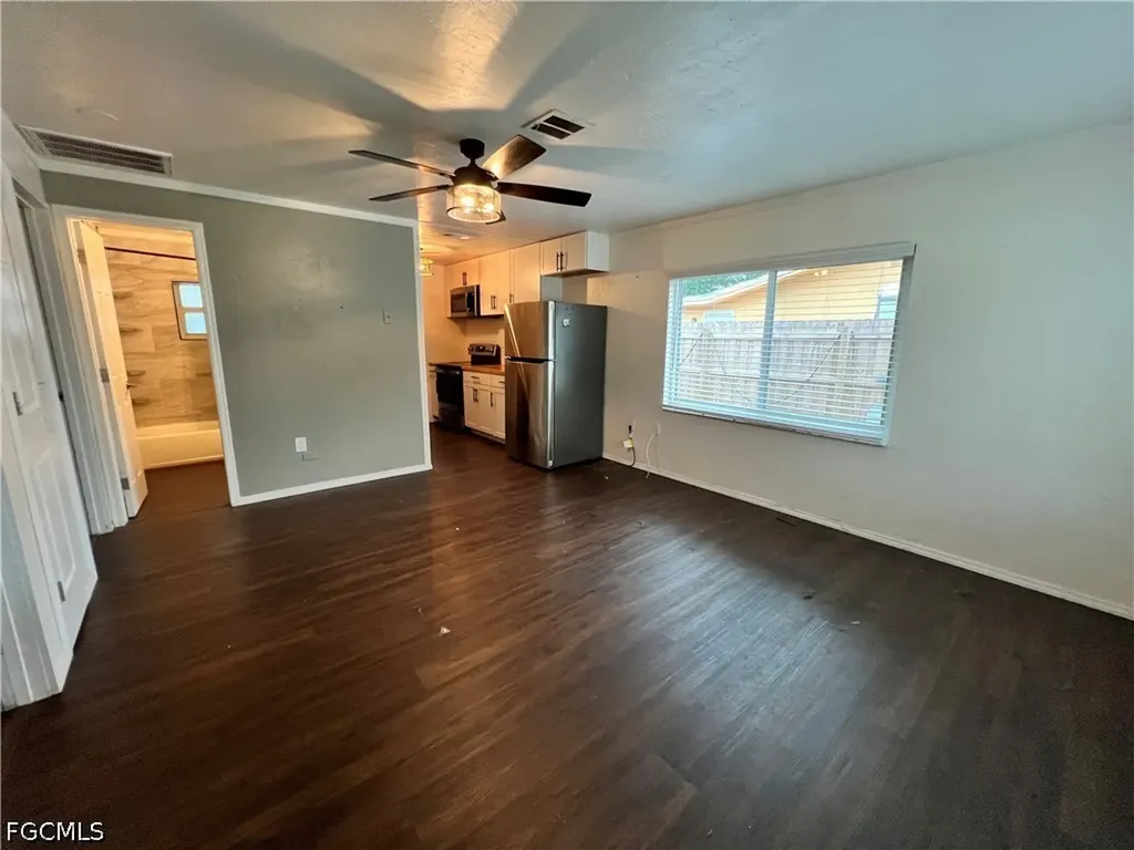 19113/115 Holly Road Fort Myers FL 33967