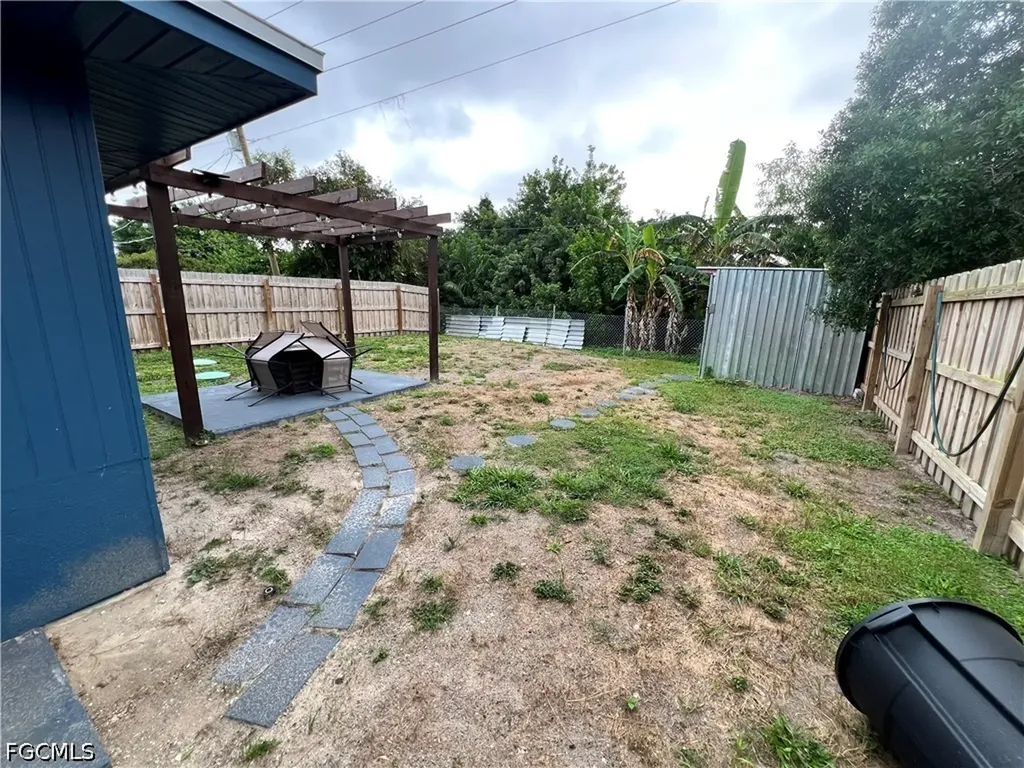 19113/115 Holly Road Fort Myers FL 33967