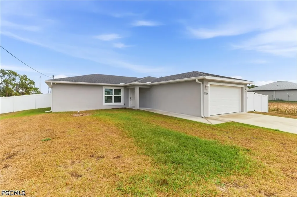 7024 Hero Circle Labelle FL 33935