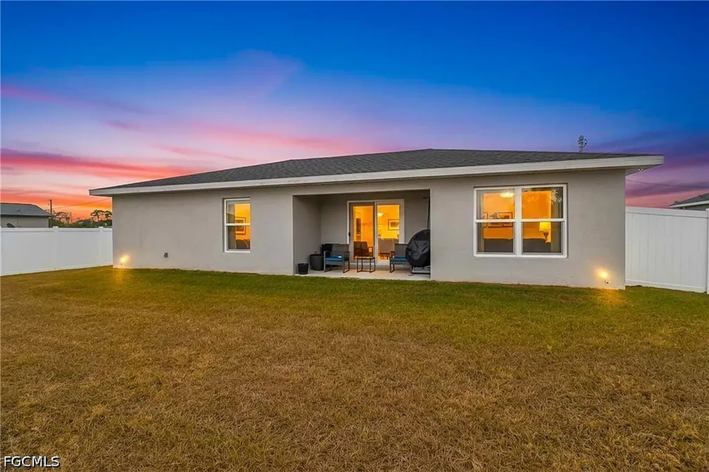 7024 Hero Circle Labelle FL 33935