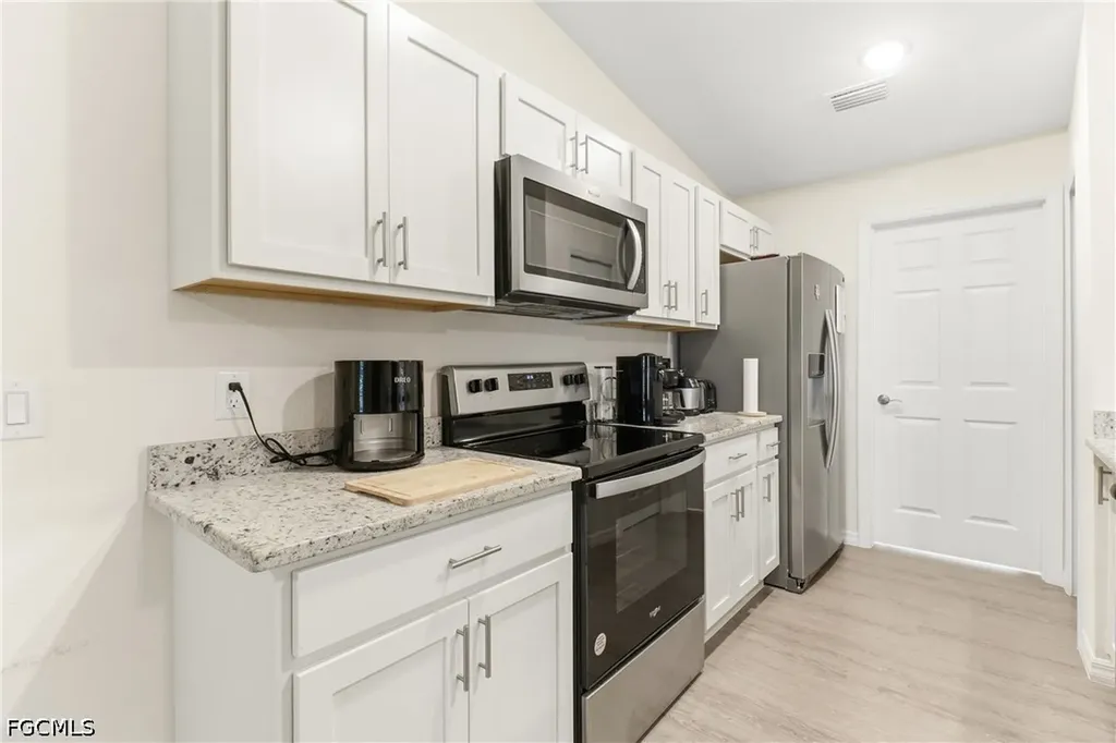 7024 Hero Circle Labelle FL 33935