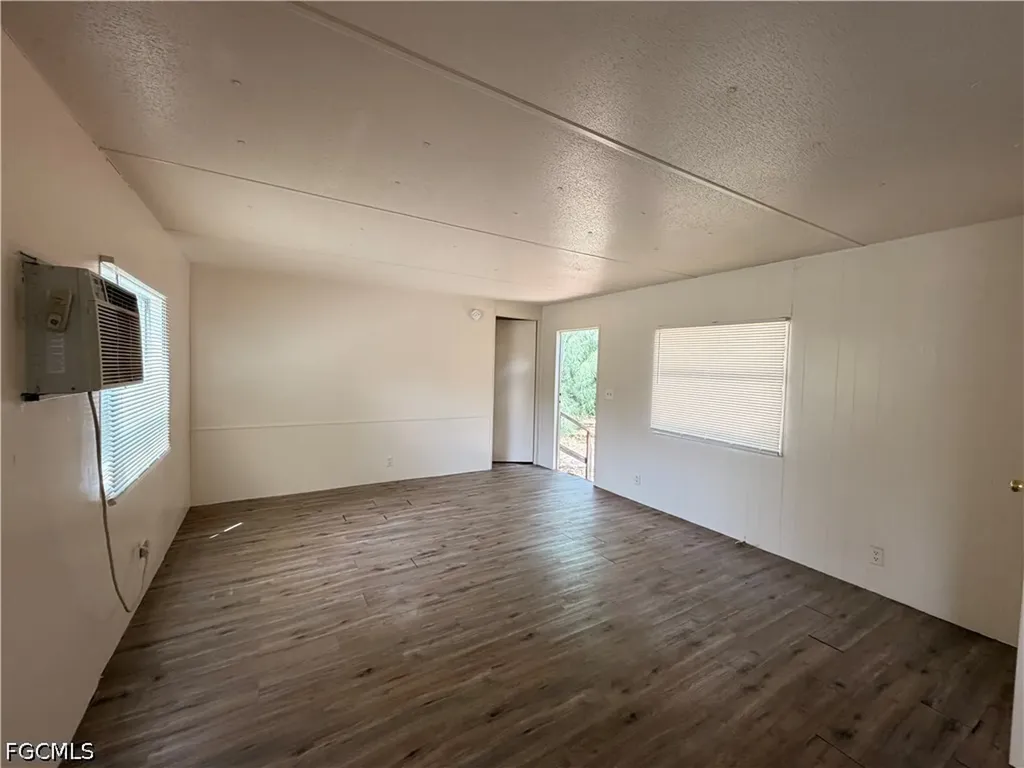 8146 Tolles Drive North Fort Myers FL 33917