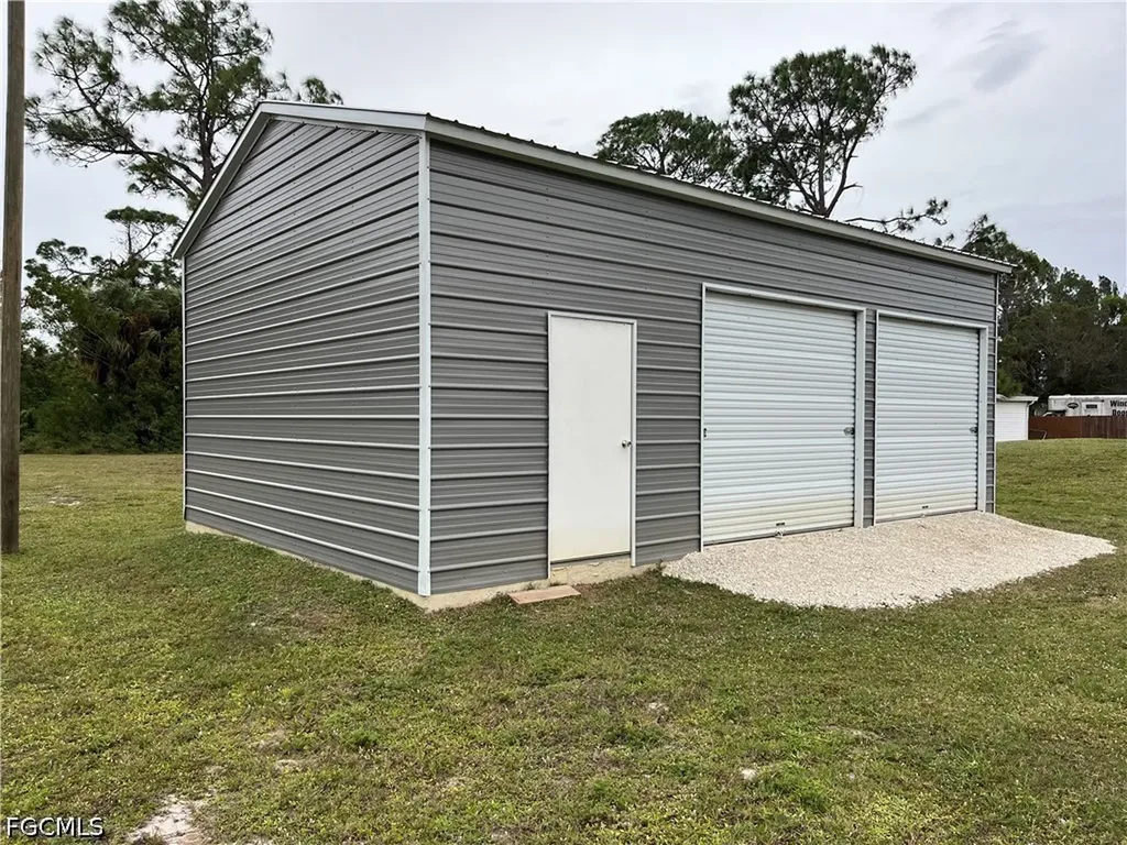 8000 Breeze Drive North Fort Myers FL 33917