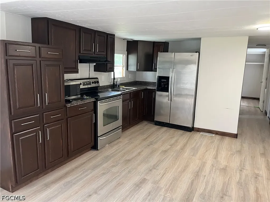 8000 Breeze Drive North Fort Myers FL 33917