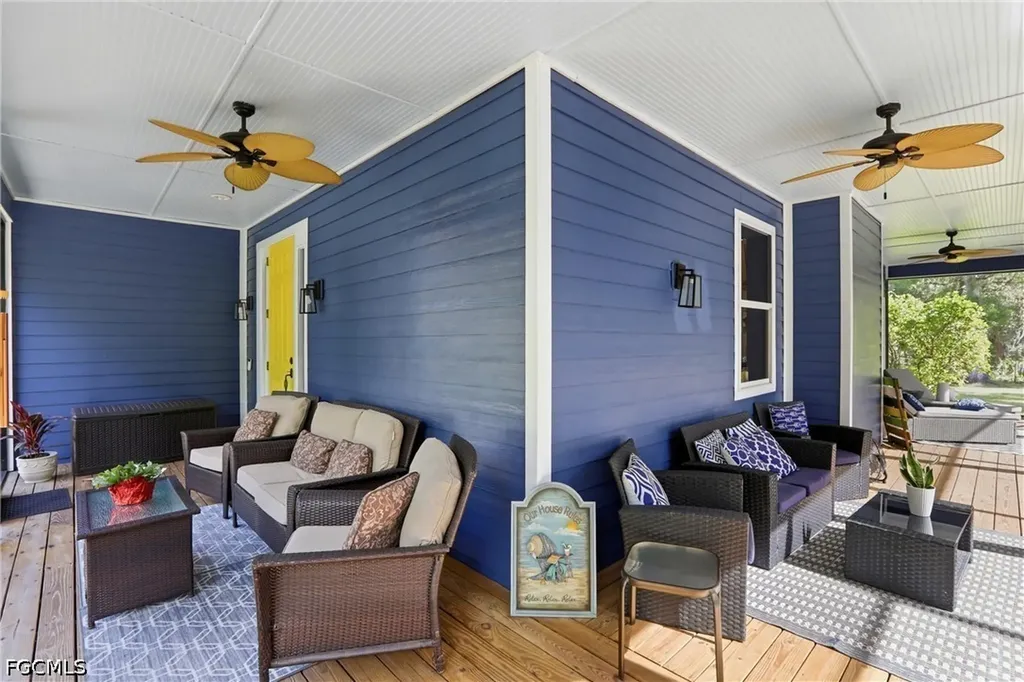 3081 Wakefield Lane Alva FL 33920