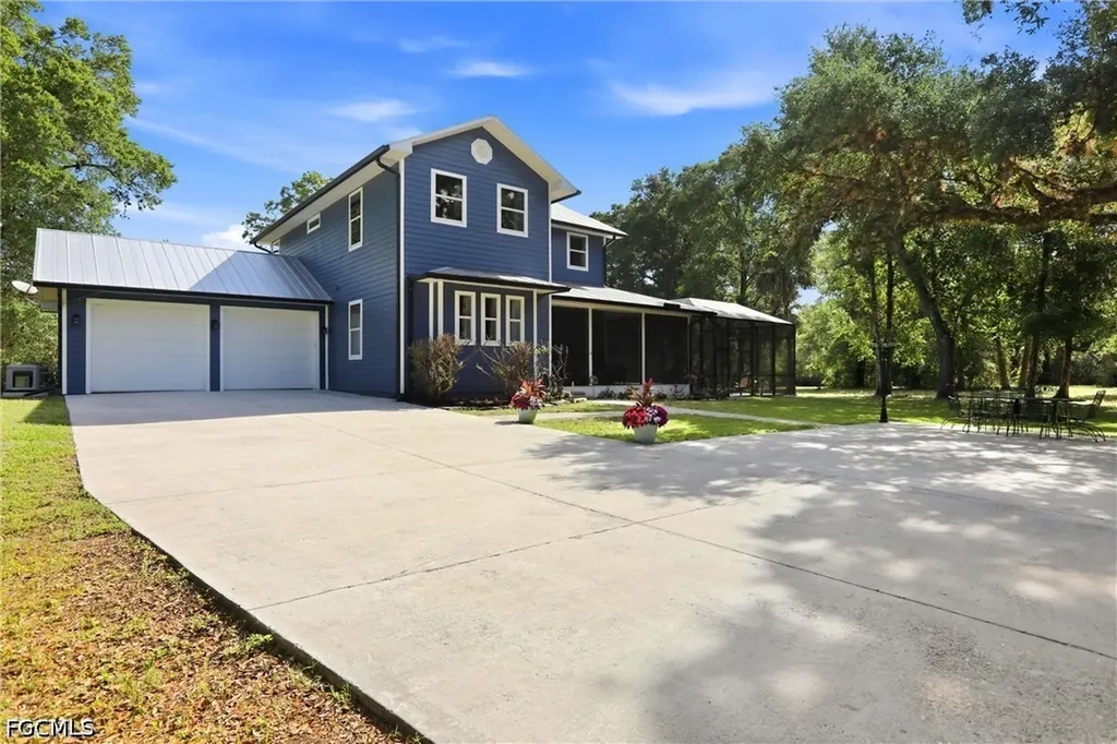 3081 Wakefield Lane Alva FL 33920