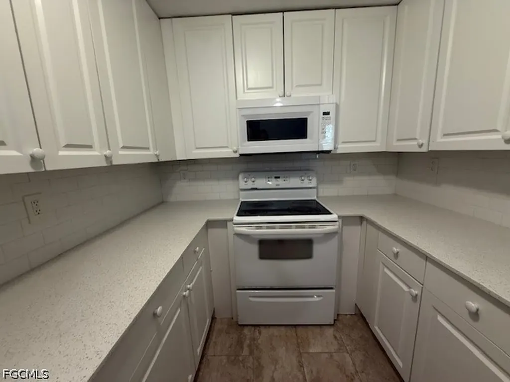 3616 Pearl Street Fort Myers FL 33916
