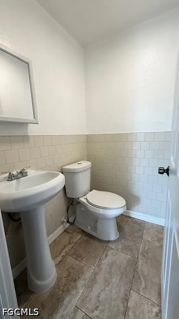 3616 Pearl Street Fort Myers FL 33916