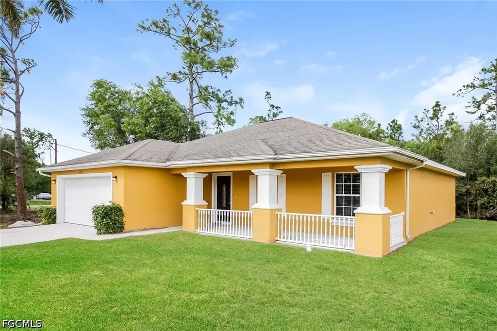 3812 14th Street W Lehigh Acres FL 33971