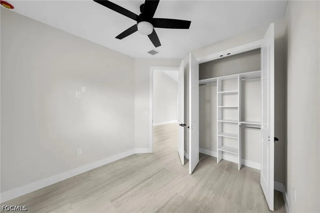 38 NE 8th Place Cape Coral FL 33909