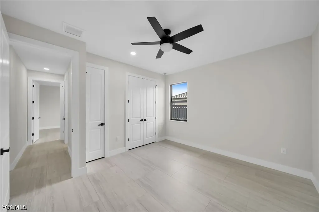 38 NE 8th Place Cape Coral FL 33909