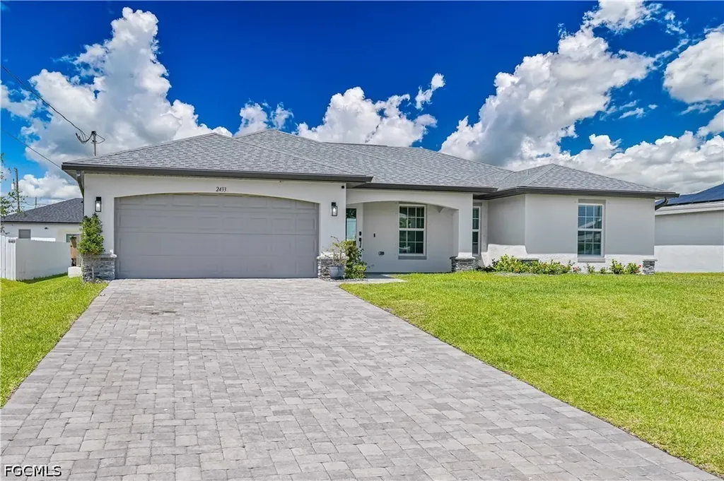 2433 NW 3rd Terrace Cape Coral FL 33993