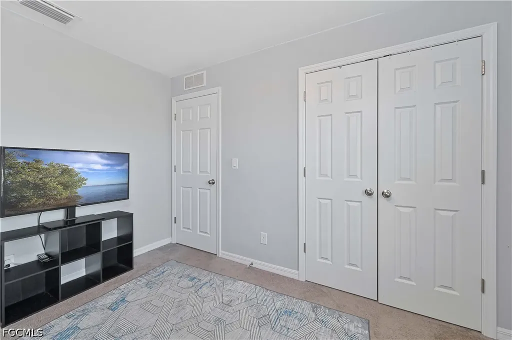 2433 NW 3rd Terrace Cape Coral FL 33993