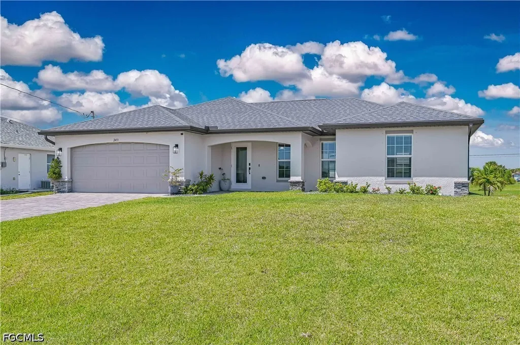 2433 NW 3rd Terrace Cape Coral FL 33993