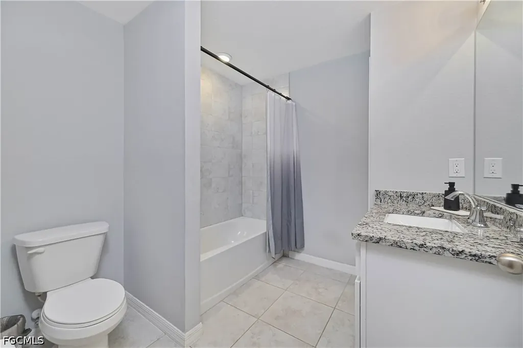 2433 NW 3rd Terrace Cape Coral FL 33993