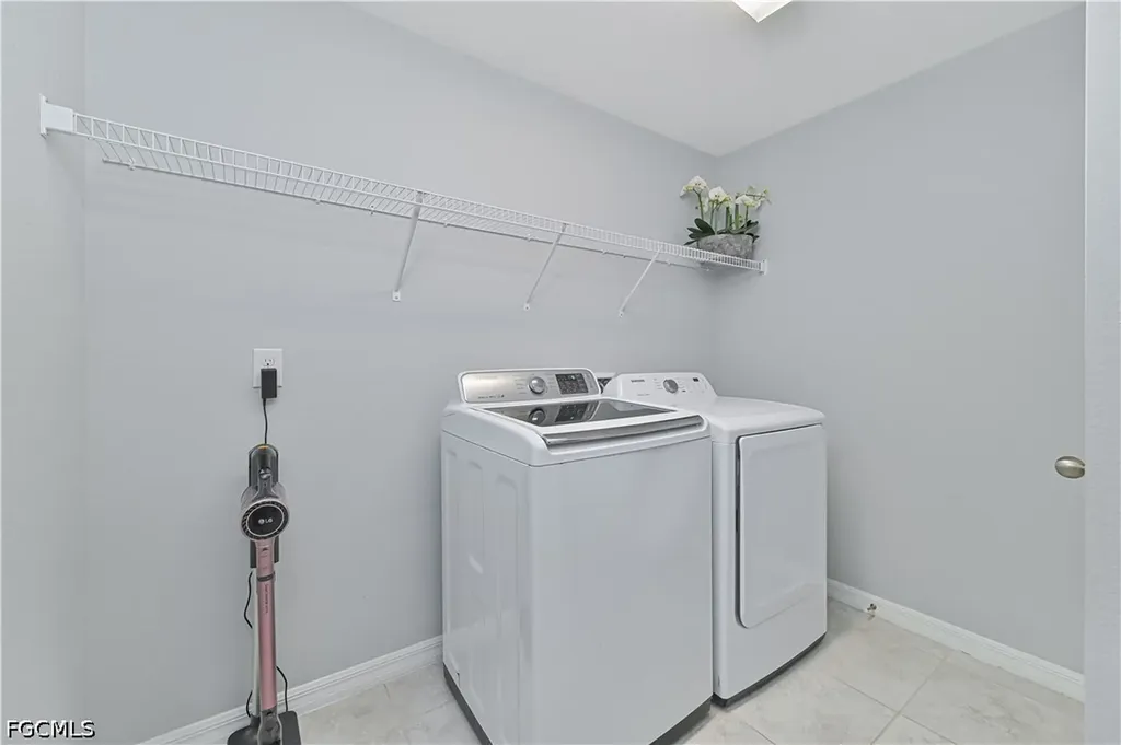 2433 NW 3rd Terrace Cape Coral FL 33993
