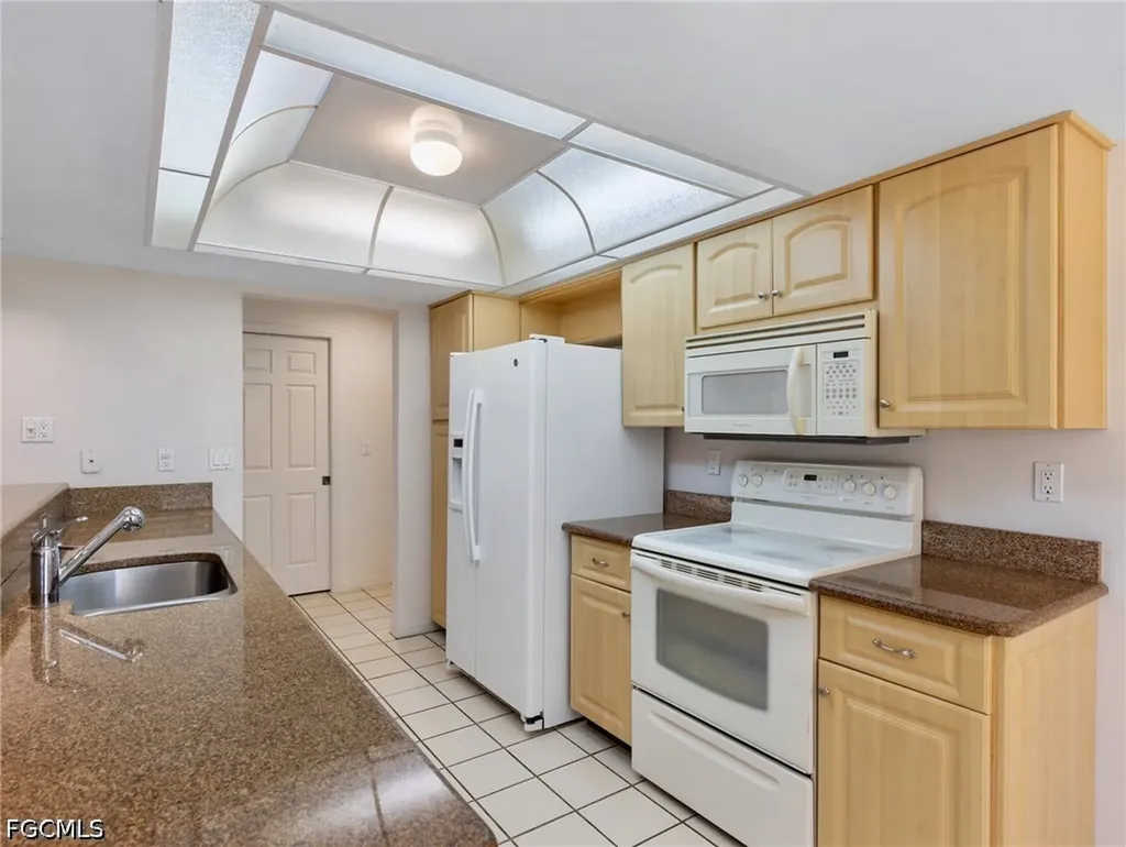 9819 Capstan Court Fort Myers FL 33919