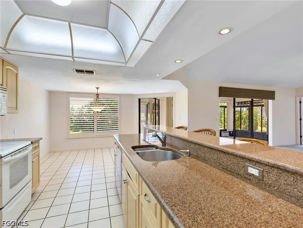 9819 Capstan Court Fort Myers FL 33919