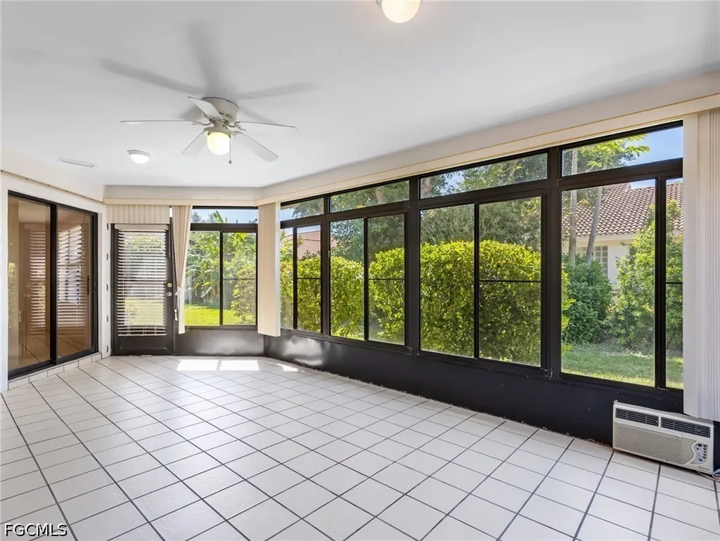 9819 Capstan Court Fort Myers FL 33919
