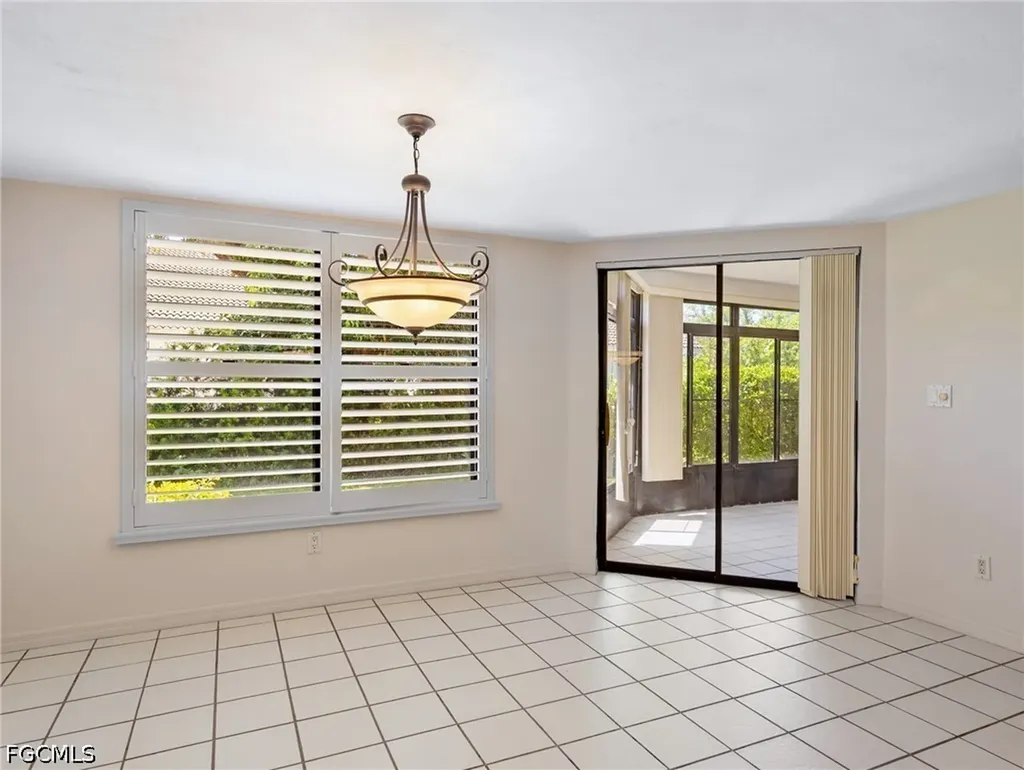 9819 Capstan Court Fort Myers FL 33919