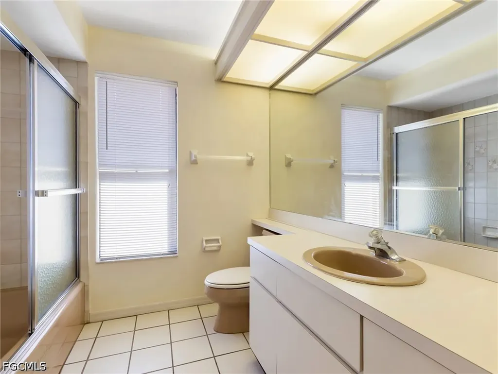 9819 Capstan Court Fort Myers FL 33919