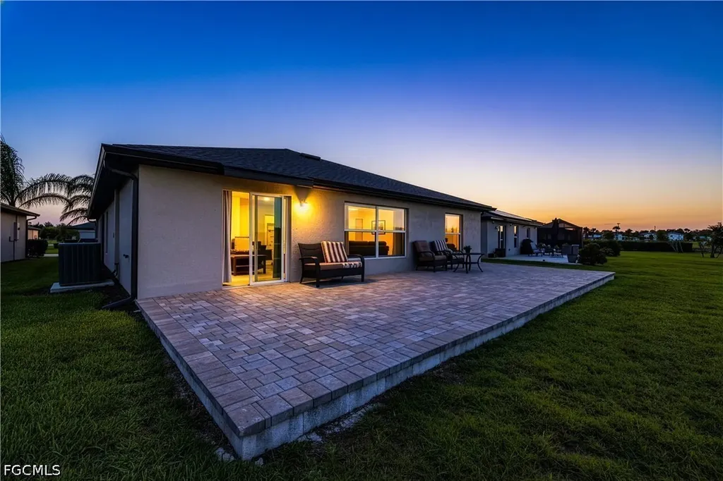 4094 San Clemente Court North Fort Myers FL 33917