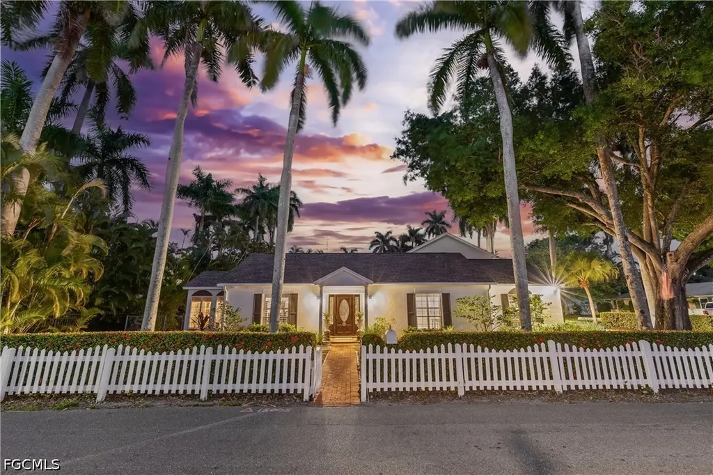 4615 Caloosa Vista Way Fort Myers FL 33901