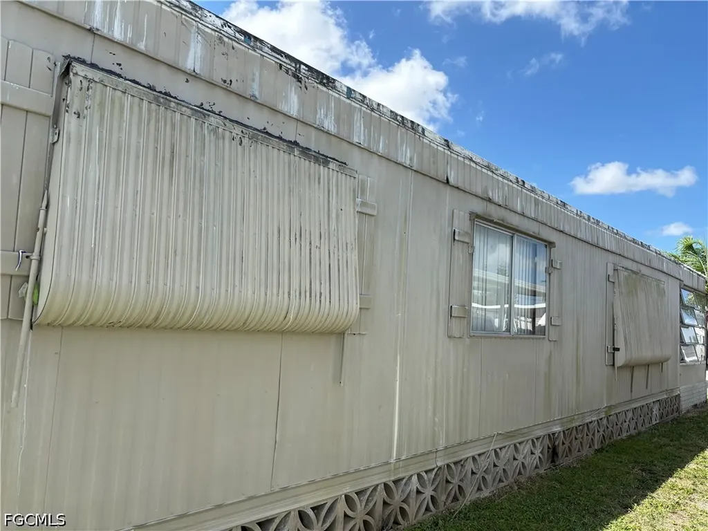 661 Coral Lane North Fort Myers FL 33917