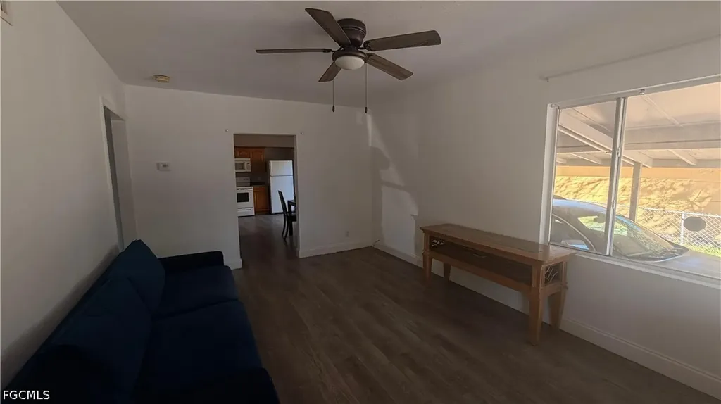 2039 Kurtz Street Fort Myers FL 33901