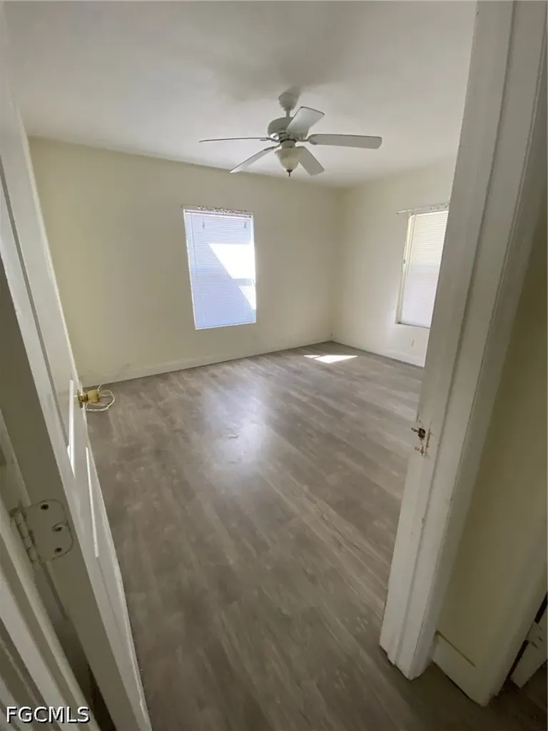 2039 Kurtz Street Fort Myers FL 33901