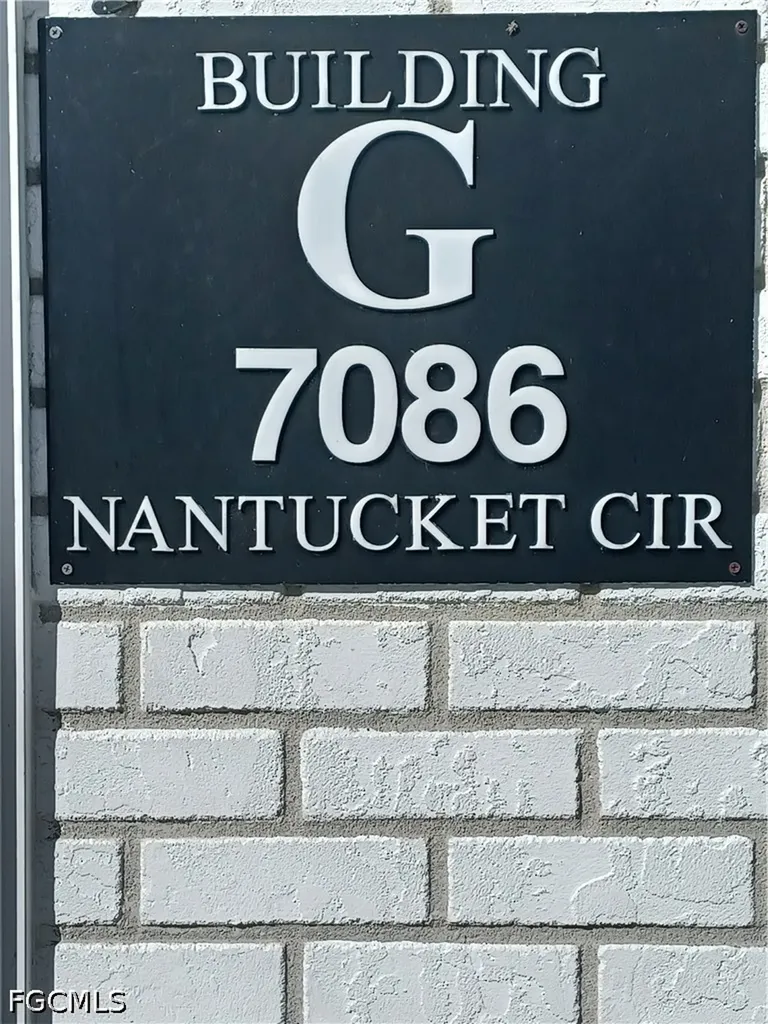 7086 Nantucket Circle North Fort Myers FL 33917