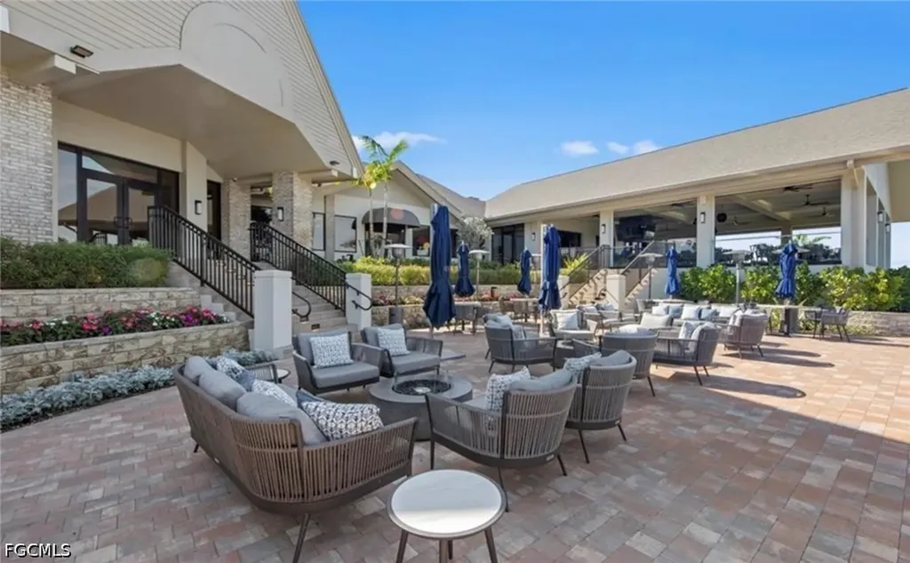 8460 Southbridge Drive Estero FL 33967