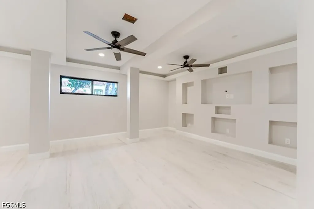 18292 Deep Passage Lane Fort Myers Beach FL 33931
