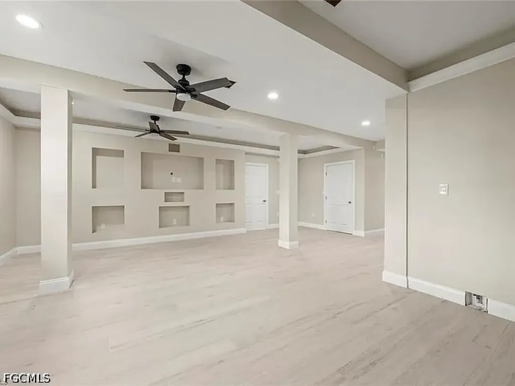 18292 Deep Passage Lane Fort Myers Beach FL 33931