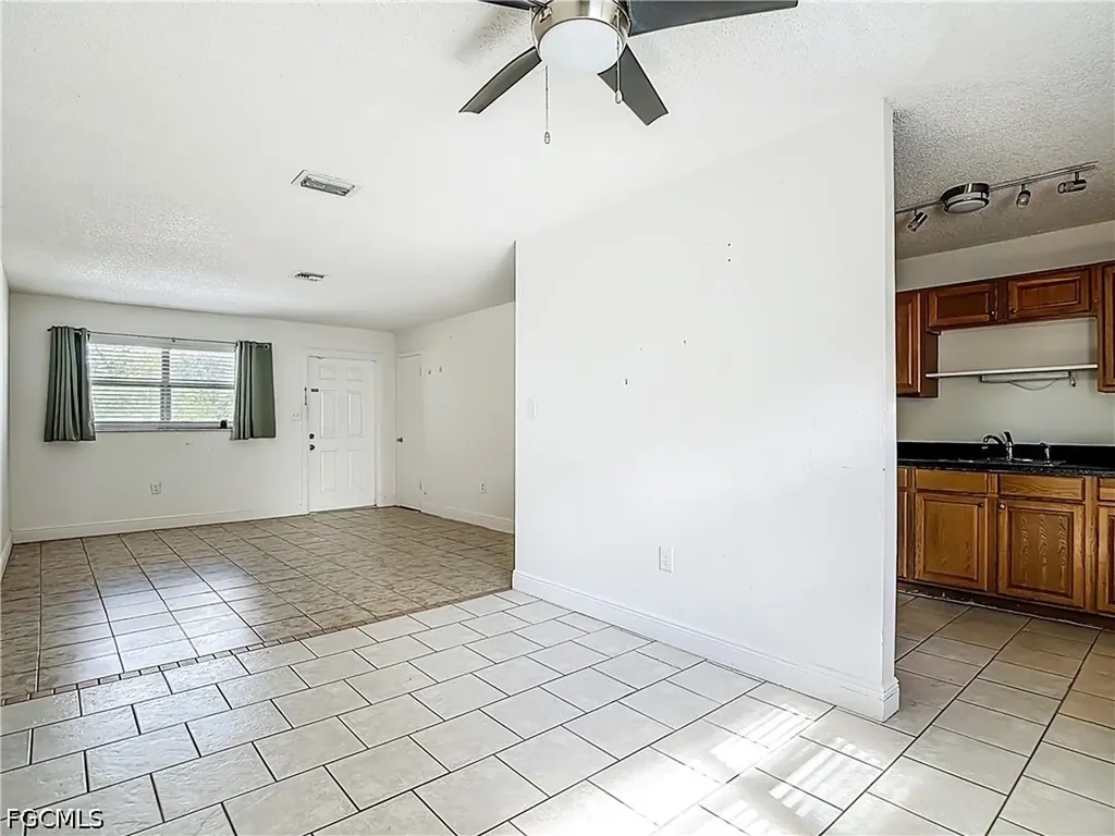 2407 Jaylen Watkins Street Fort Myers FL 33916