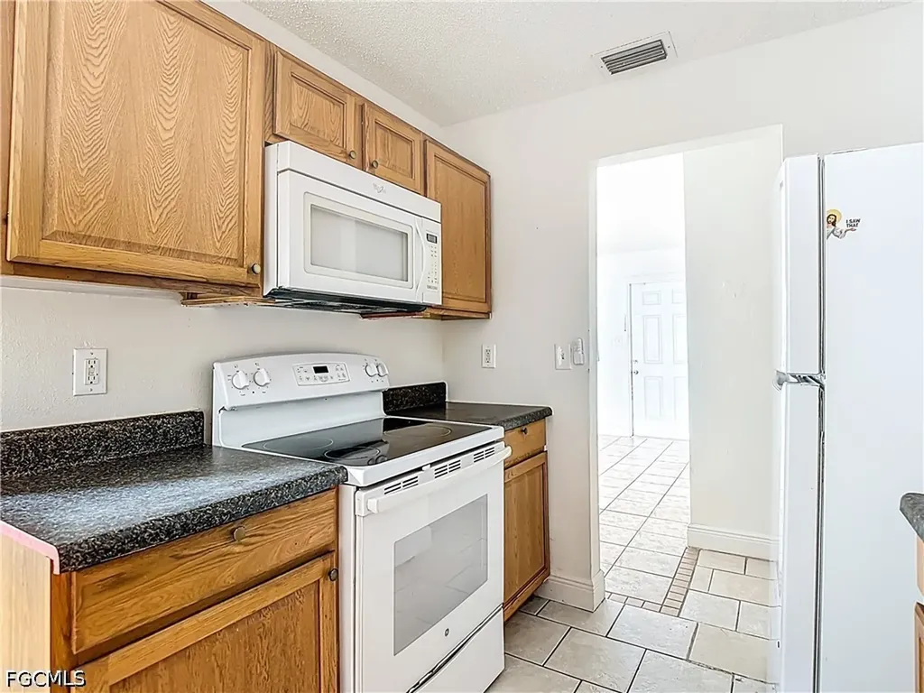2407 Jaylen Watkins Street Fort Myers FL 33916