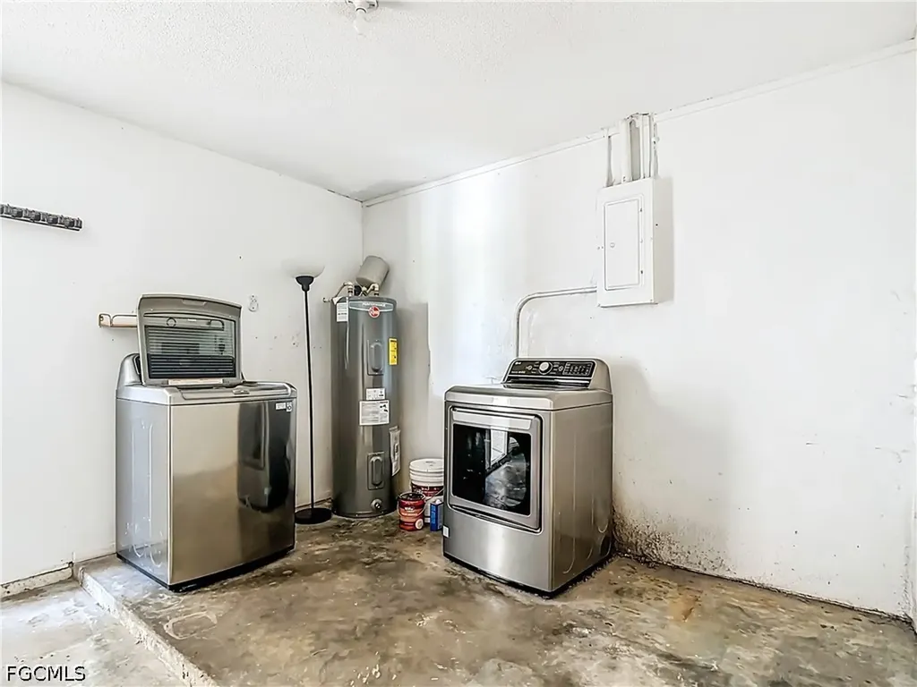 2407 Jaylen Watkins Street Fort Myers FL 33916