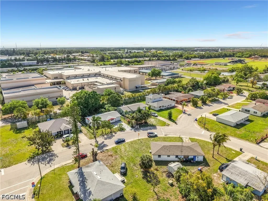 2407 Jaylen Watkins Street Fort Myers FL 33916